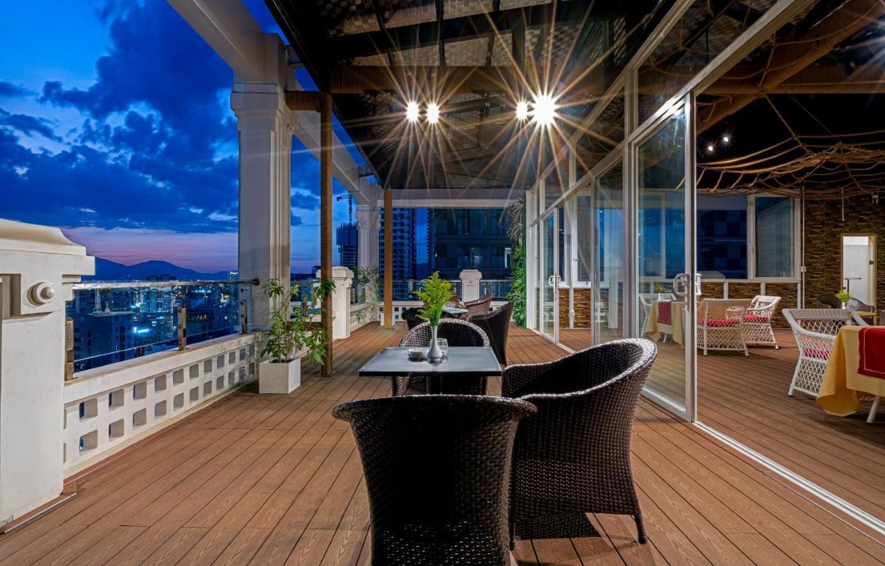 Bluesun Hotel Da Nang Exterior foto